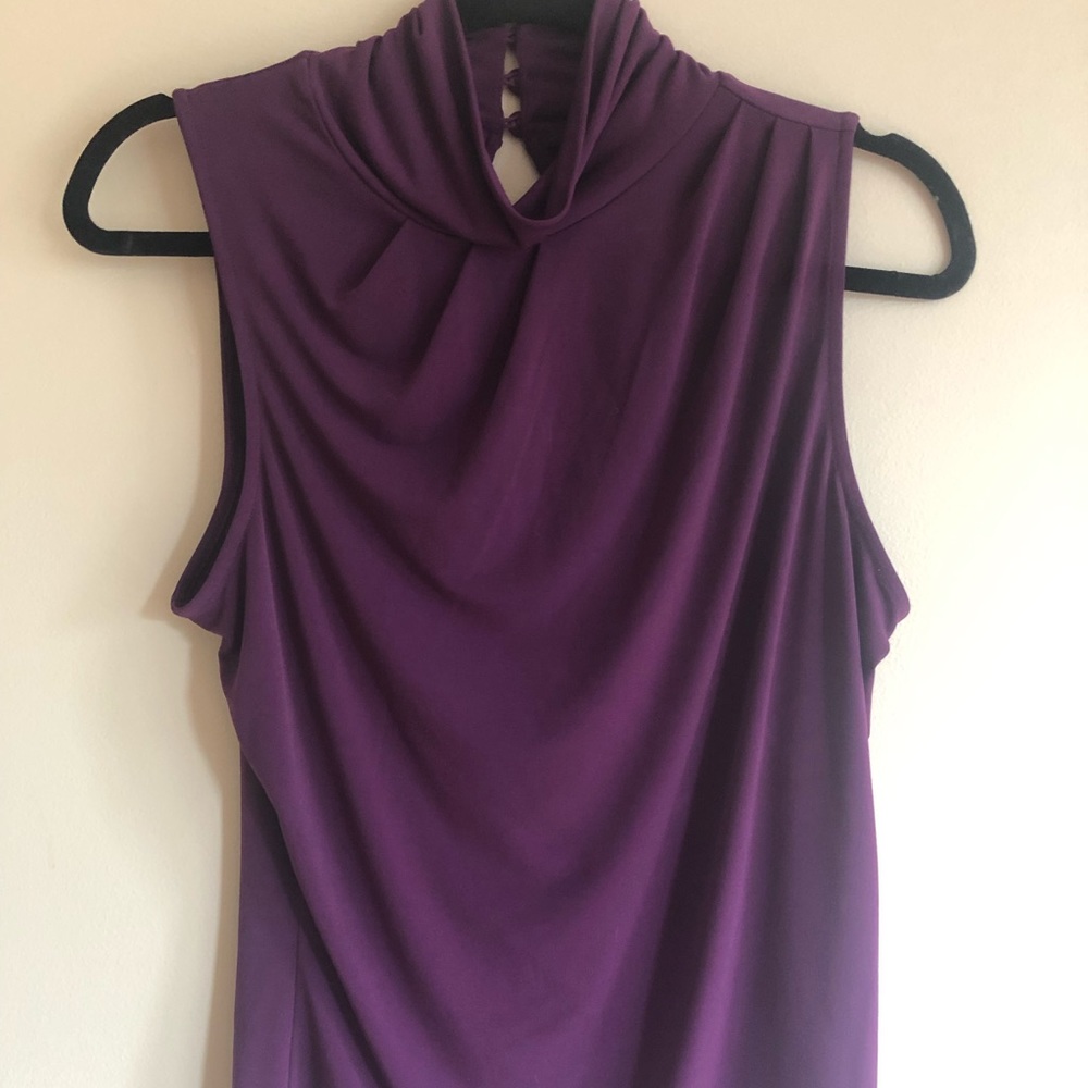 Limited medium plum sleeveless shirt